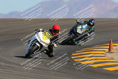 media/Oct-29-2022-CVMA (Sat) [[14c0aa3b66]]/Race 4 500 Supersport-350 Supersport/